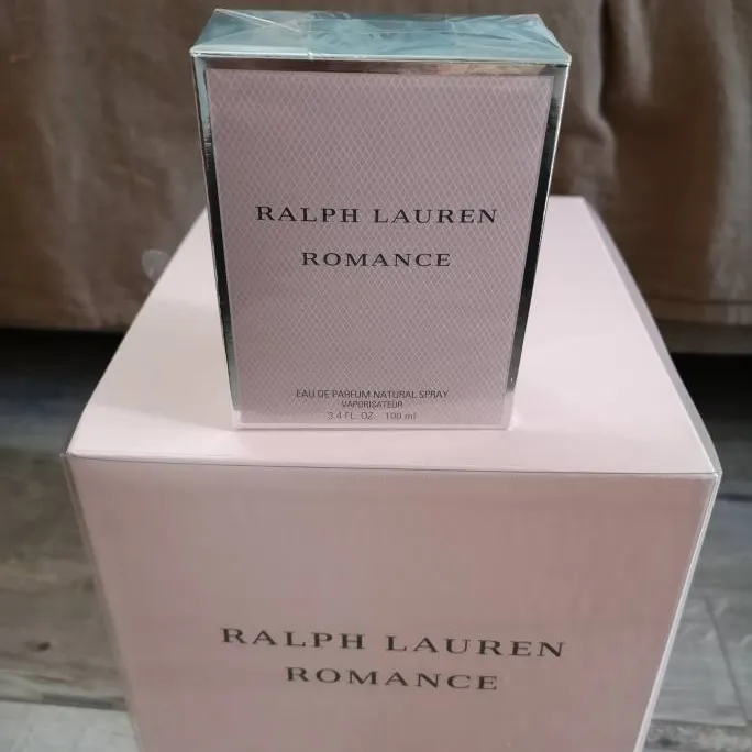 Ralph Lauren Romance Perfume photo 3
