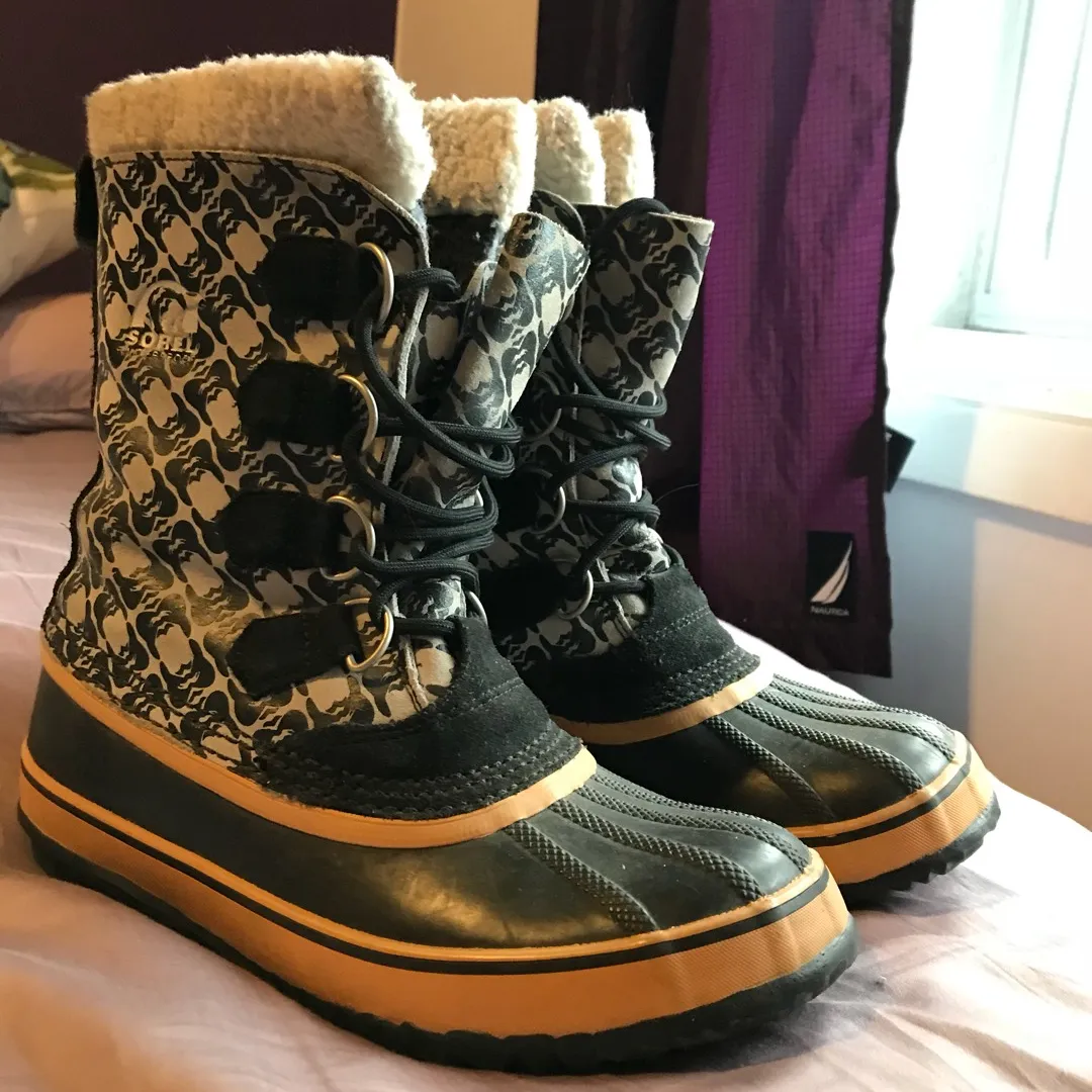 Sorrel Winter Boots photo 1