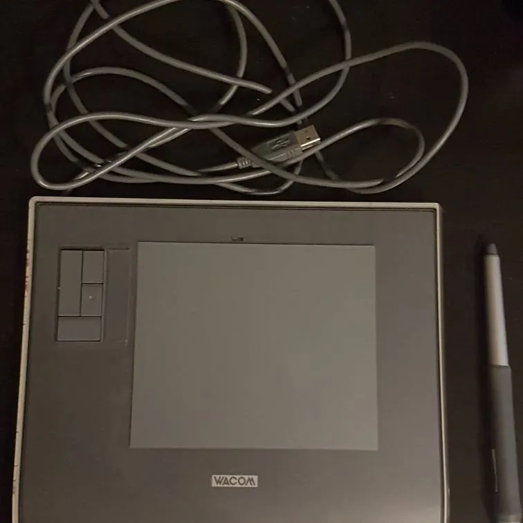 Wacom Graphic Drawing Tablet photo 1
