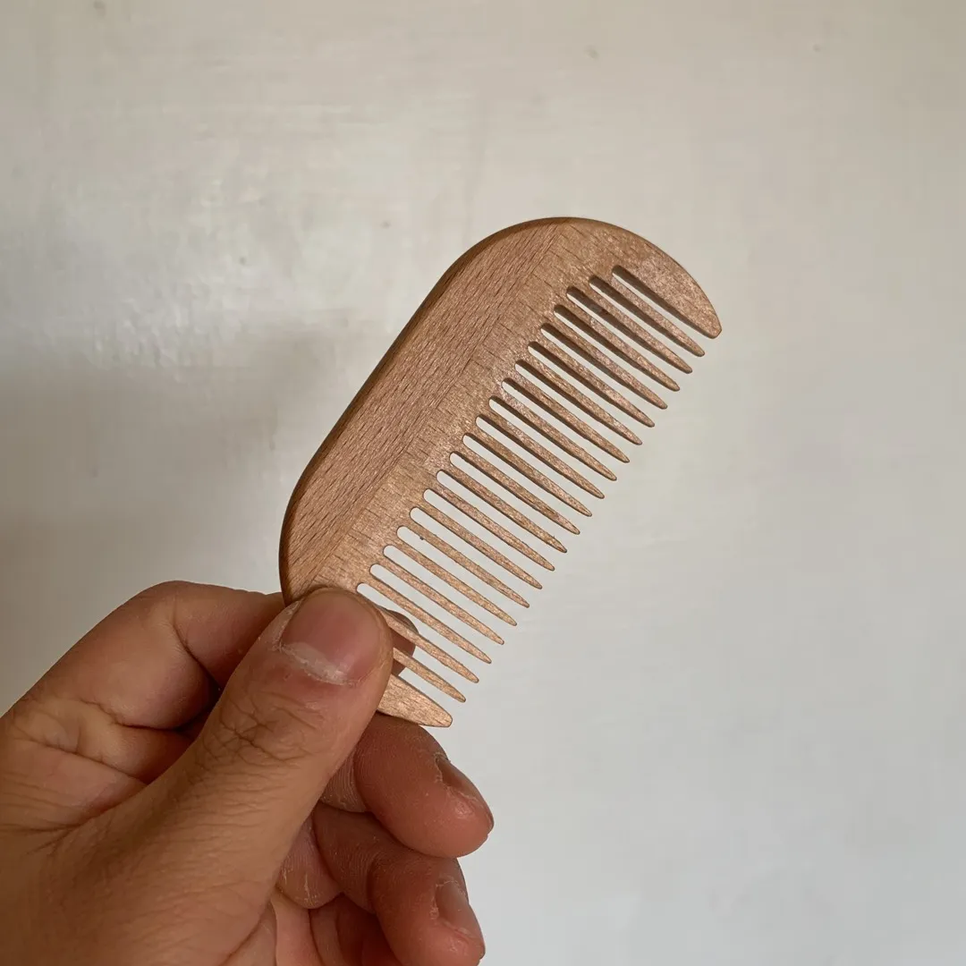 Comb photo 1