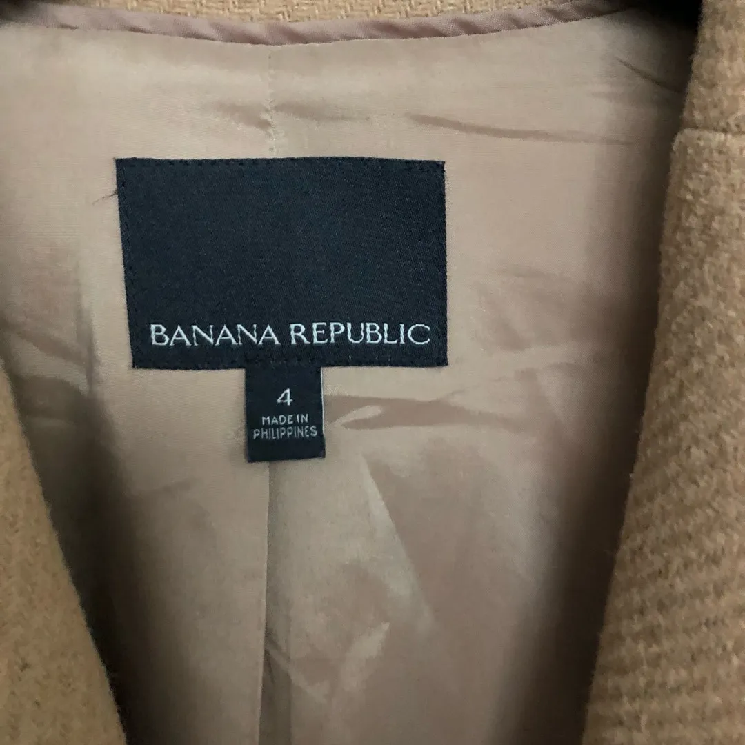 Women’s Banana Republic Blazer/coat Size 4 photo 4