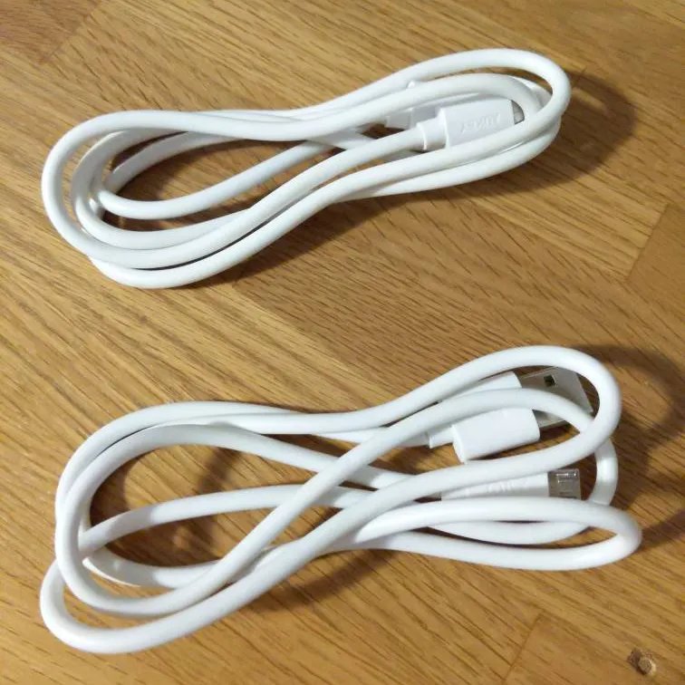 Micro USB-USB Cables photo 1