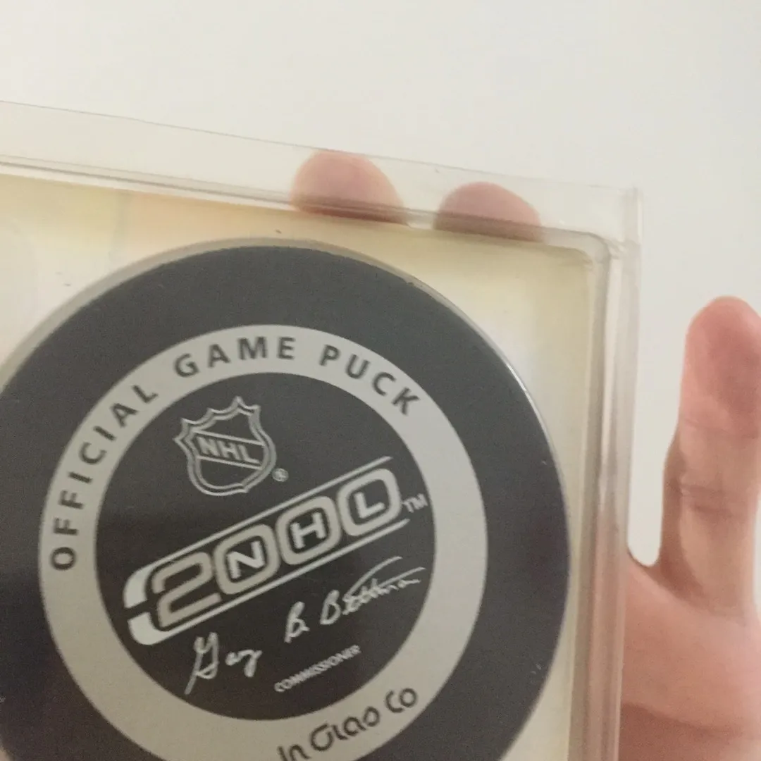 2000 NHL All Star Game Puck Bnib photo 3