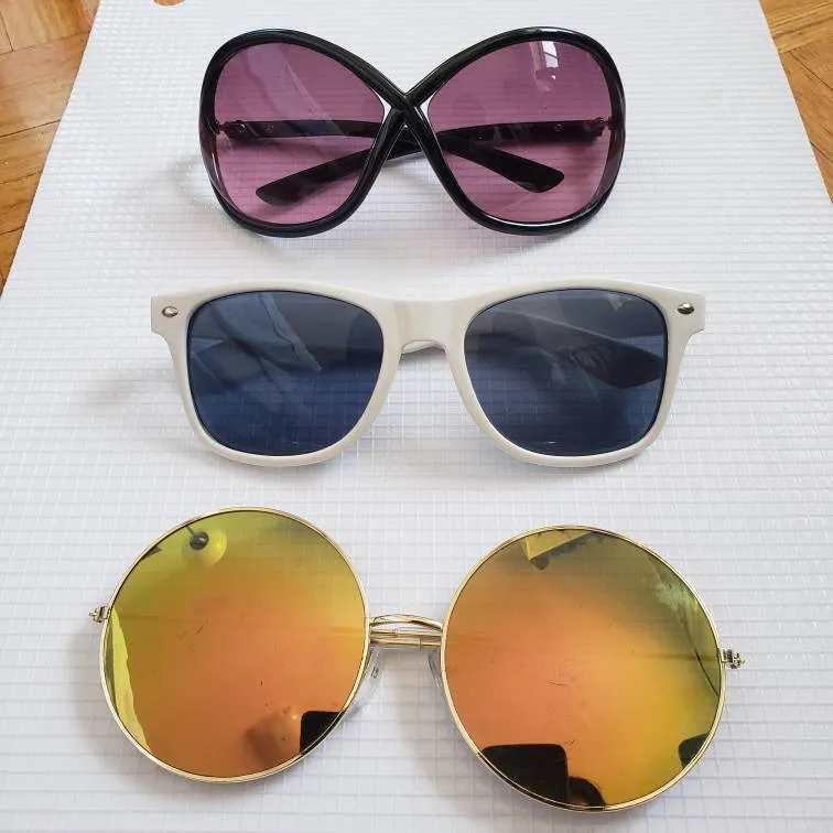 Sunglasses photo 1