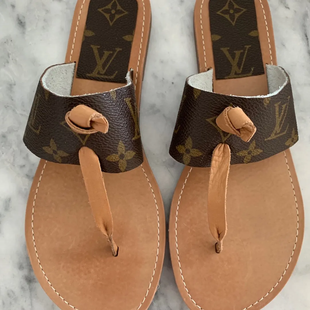 Louis Vuitton Sandals photo 1