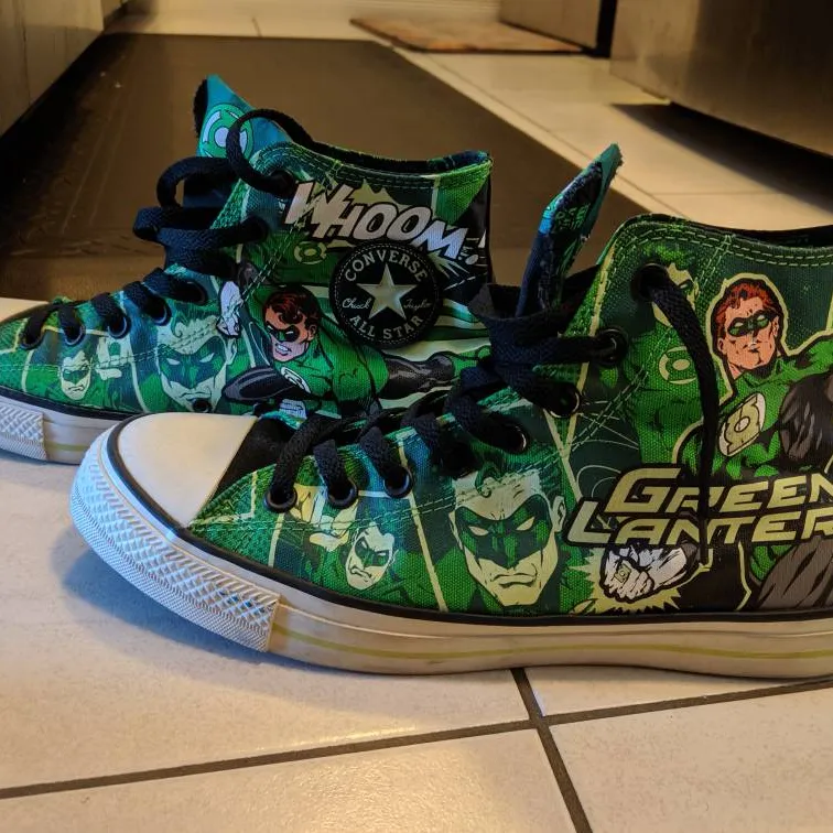 Green Lantern Converse Size 10 photo 1