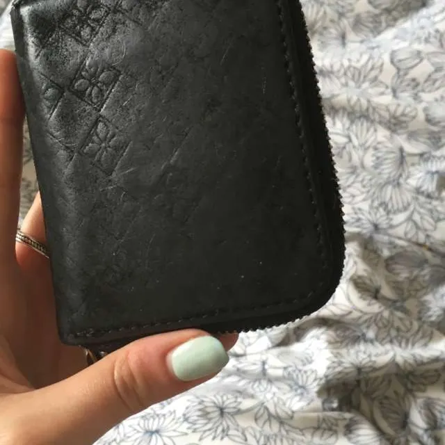 Small Black Wallet photo 1