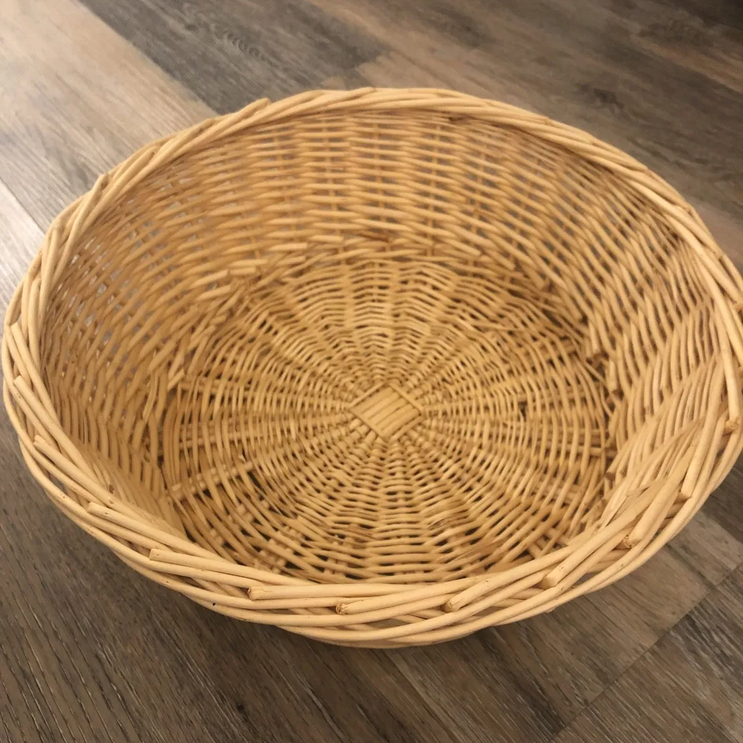 Round Basket photo 1