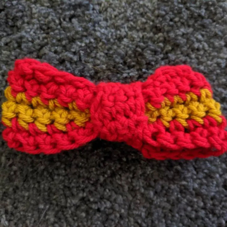 Gryffindor Inspired Crochet Bow photo 1
