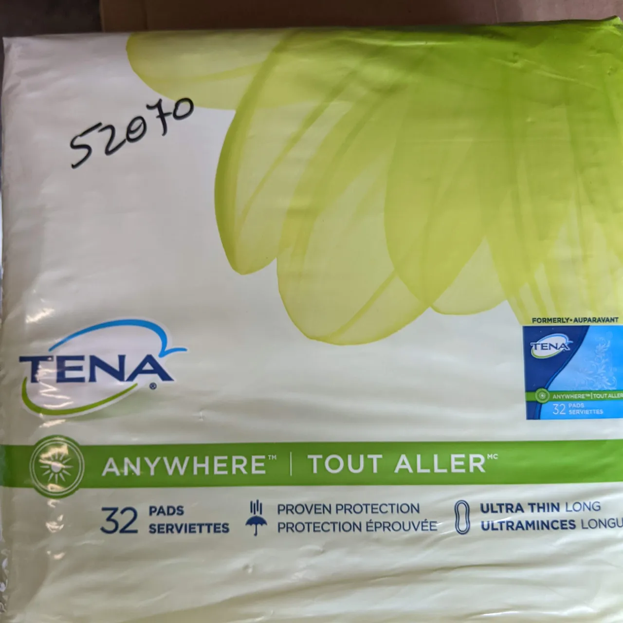 BNIP Variety of Adult Diapers & Pads. photo 3