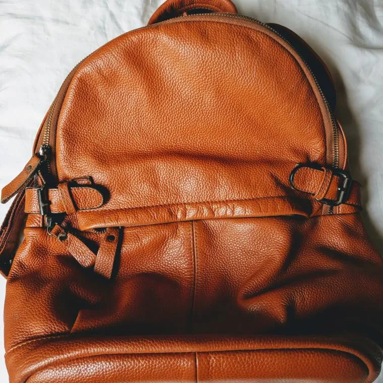 Leather Backpack photo 1