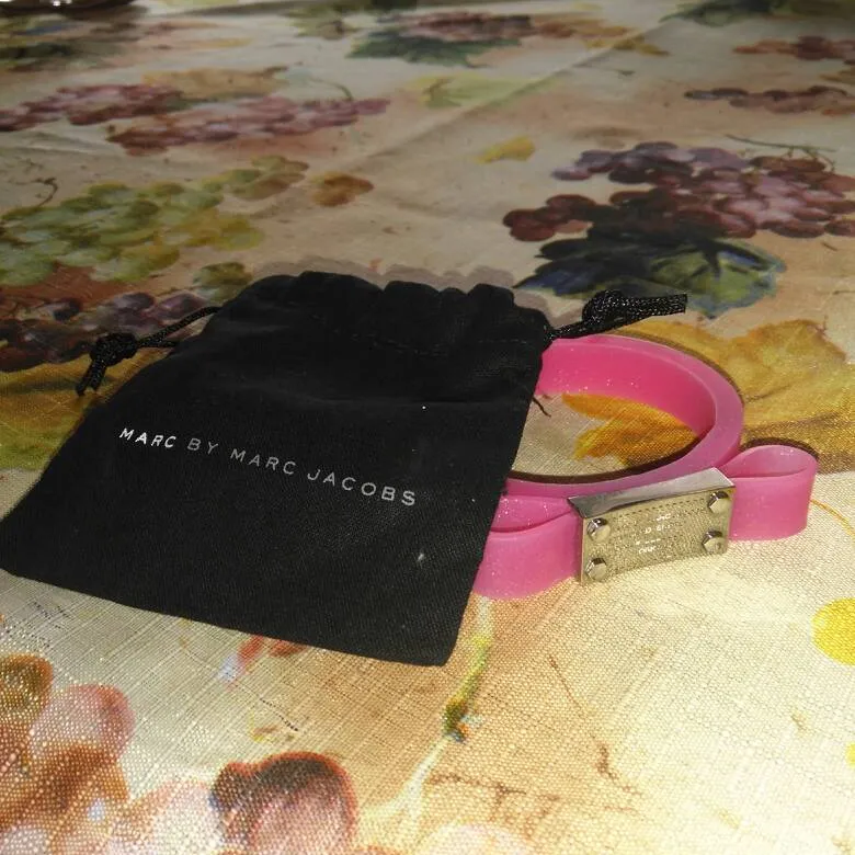 Marc Jacobs Bow Bracelet photo 1
