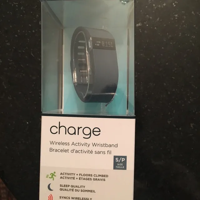 Fitbit Charge Small photo 1