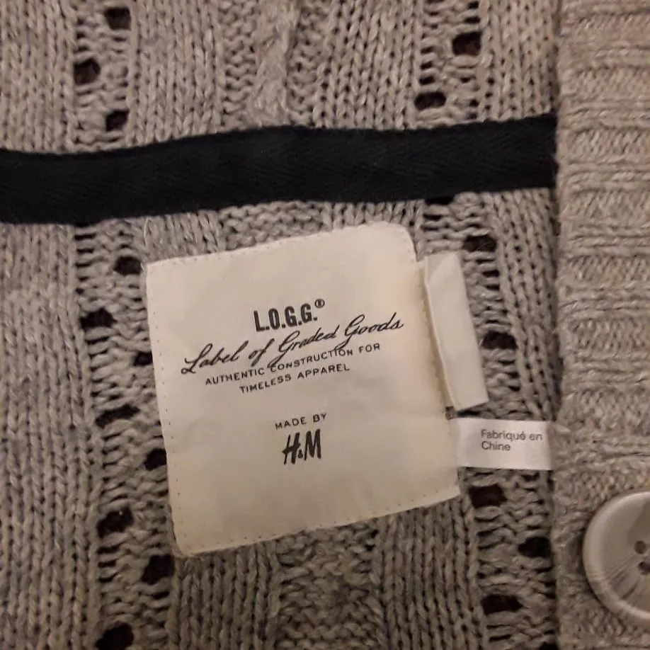 Long Knit sweater From H and M photo 3