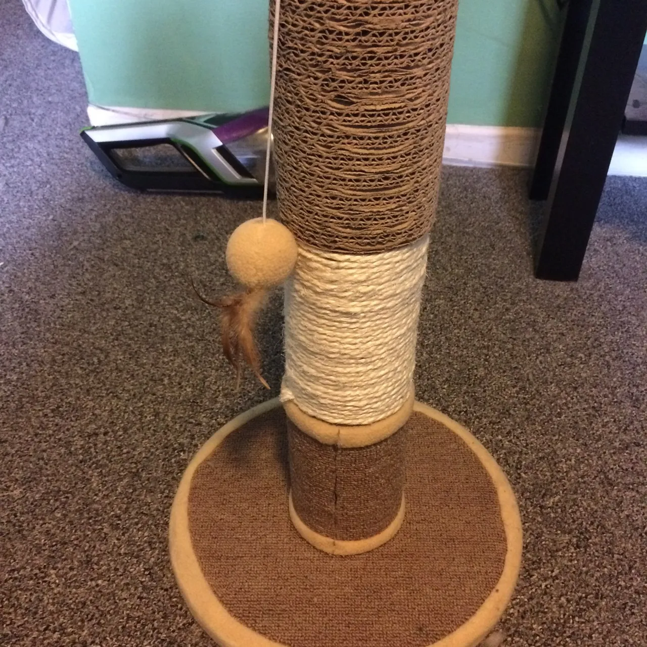 Scratching post thingy photo 1