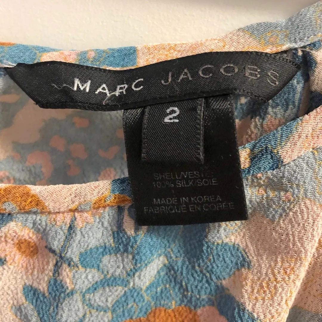 Marc Jacobs 100% Silk Top (sz s) photo 4