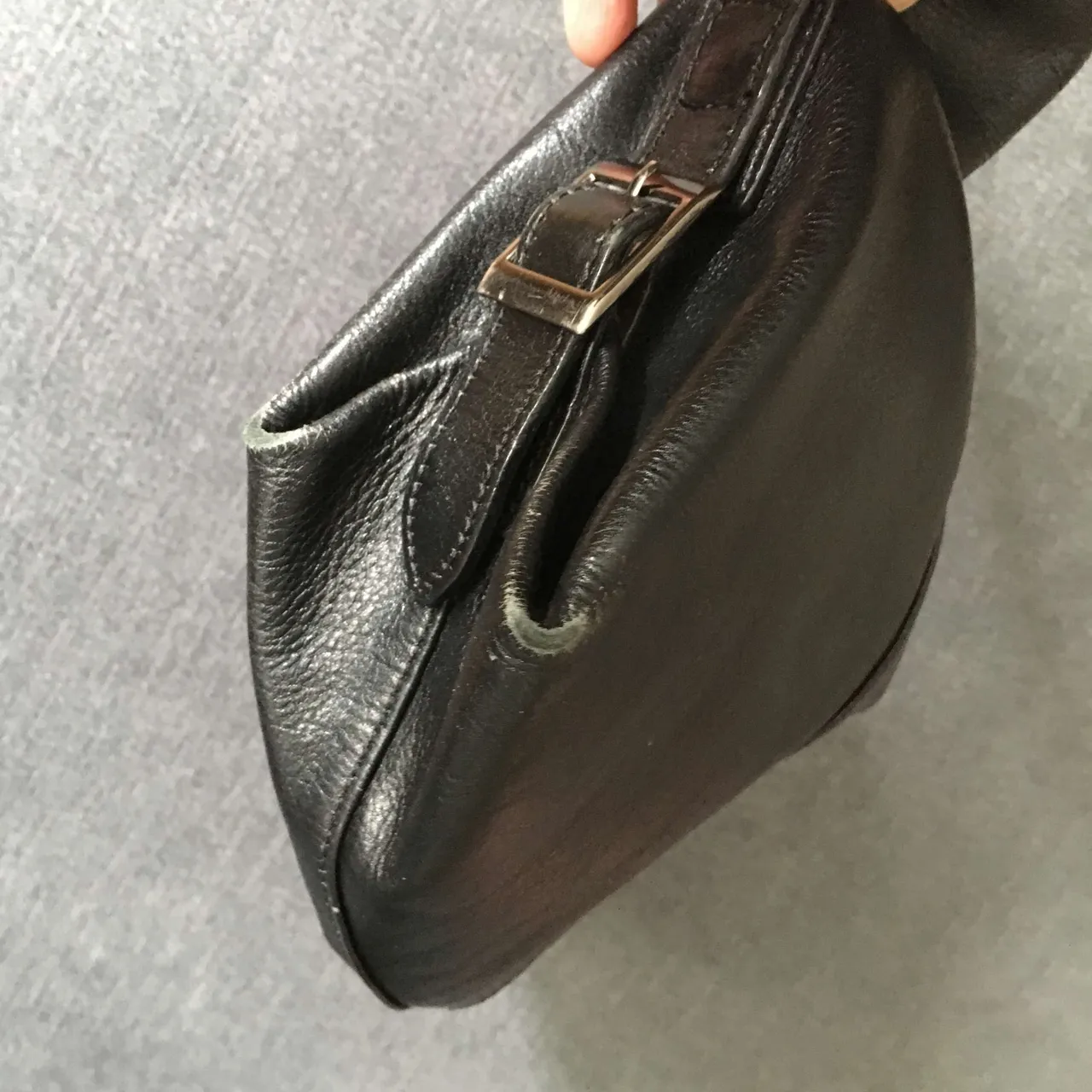 Black Leather Handbag photo 5