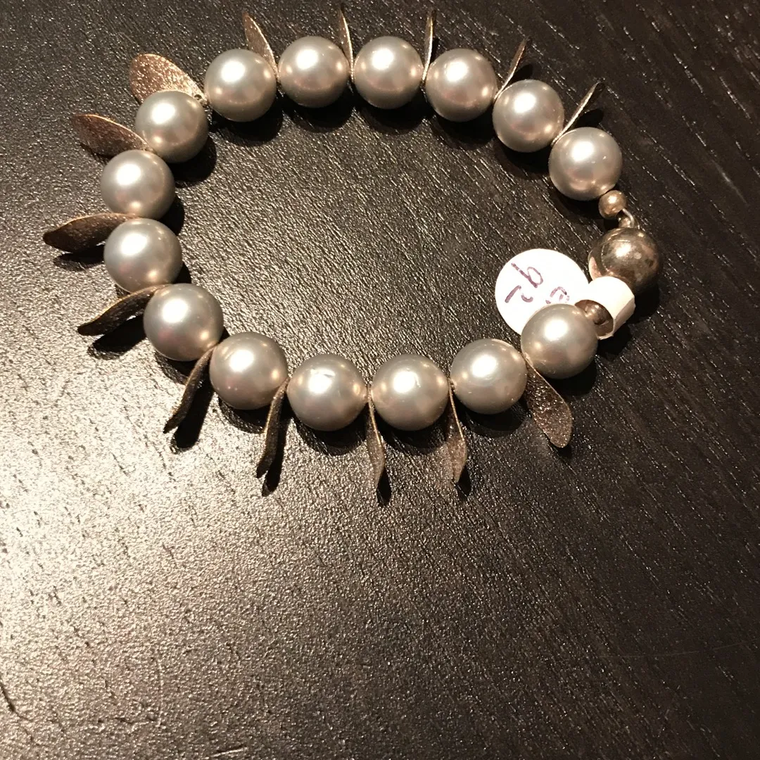 Pearl Bracelet photo 1