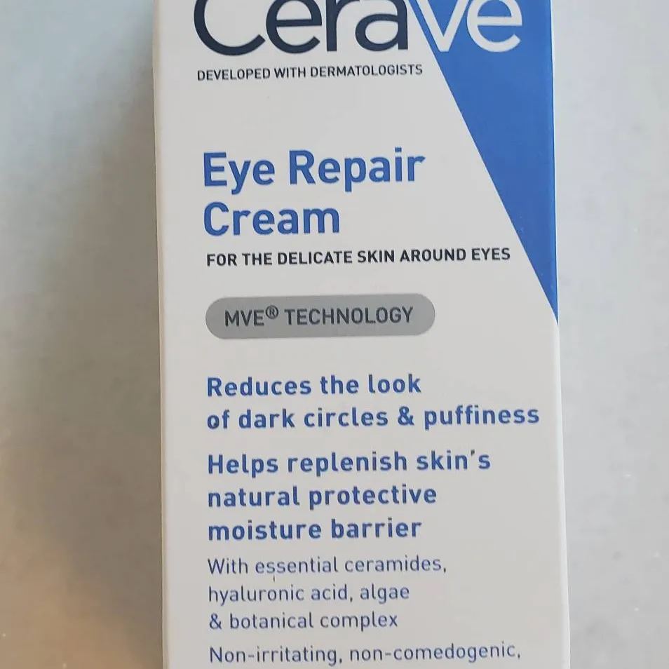 New Ceravae Eye Cream photo 1