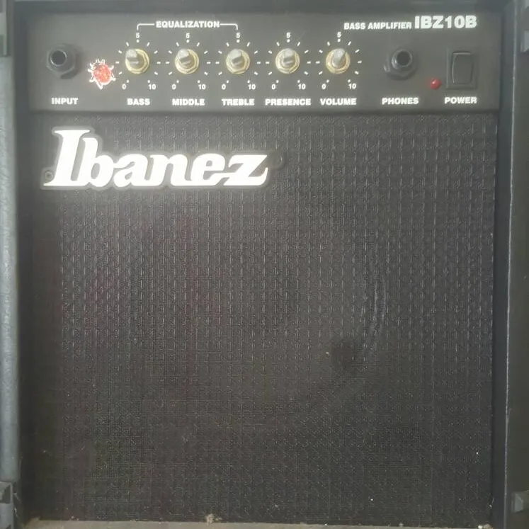Ibanez Bass Amp photo 1