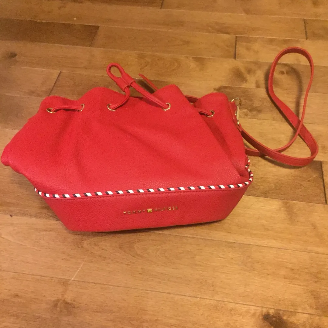 Tommy Hilfiger Red Purse photo 1