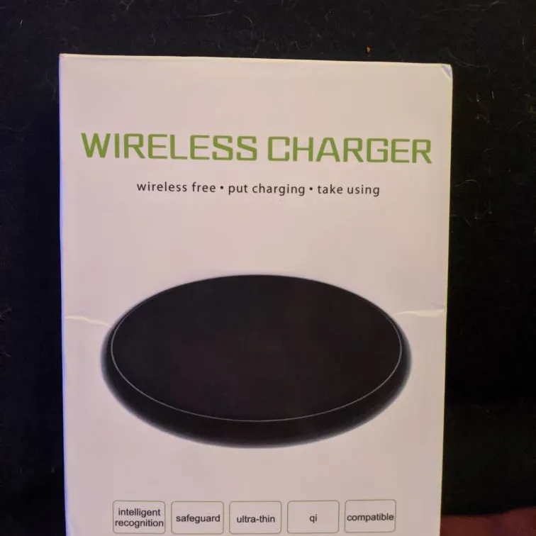 Wireless Charger (Not Portable) photo 1
