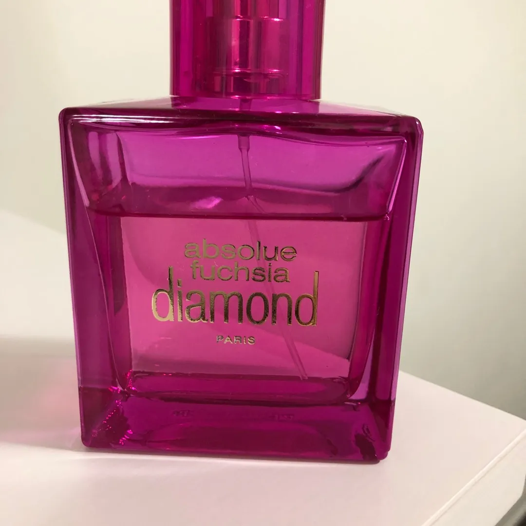 Absolute Fuchsia Diamond Perfume photo 1