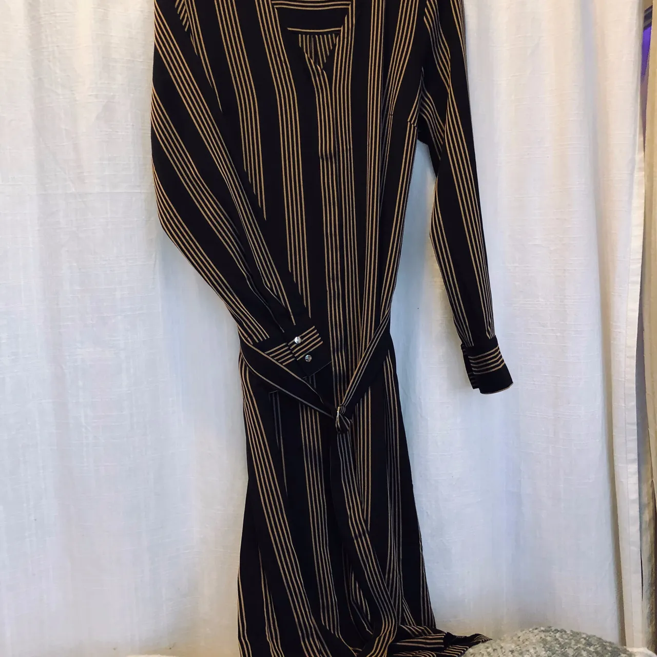 H&M striped gold and black dress photo 1