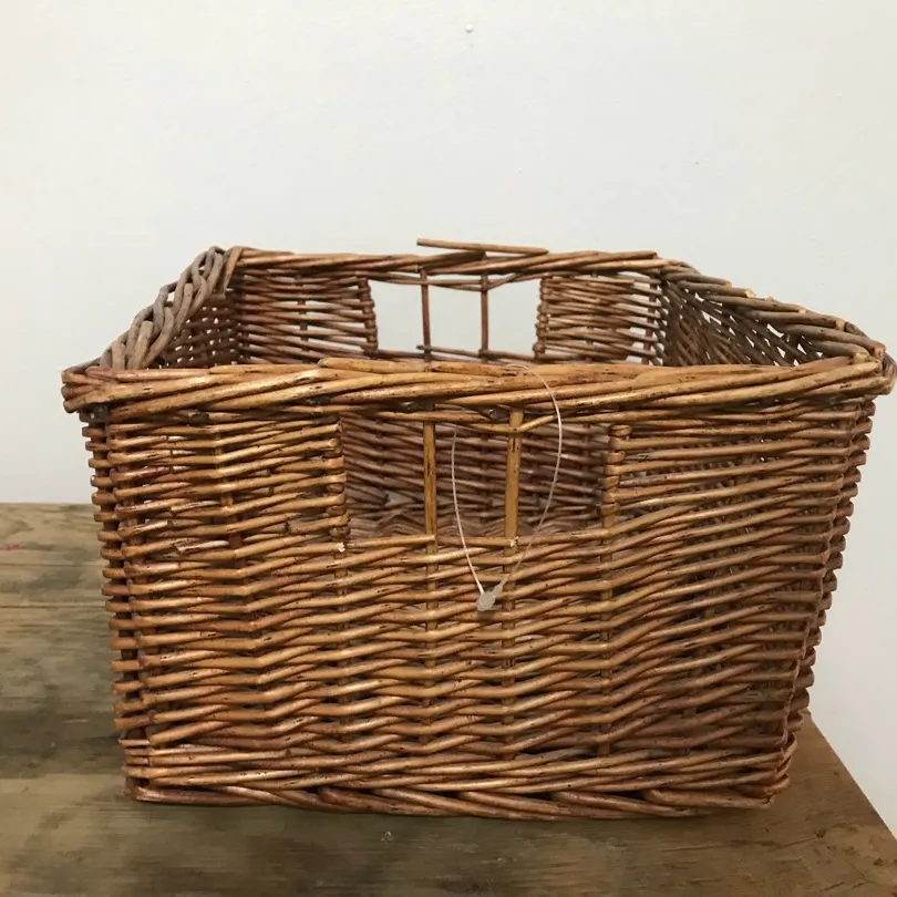 Basket — Would Like To Trade This ASAP photo 1