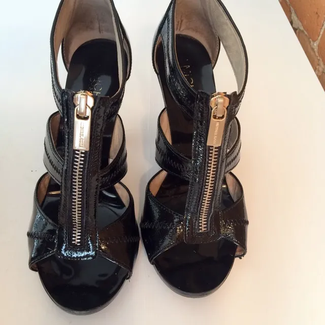 Michael Kors Sandals - Size 6 photo 3