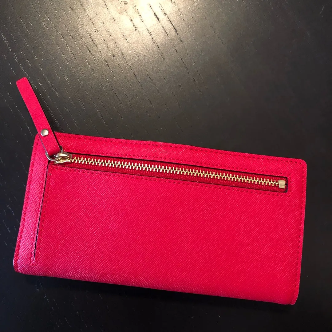 BNWT Kate Spade Leather Wallet photo 3
