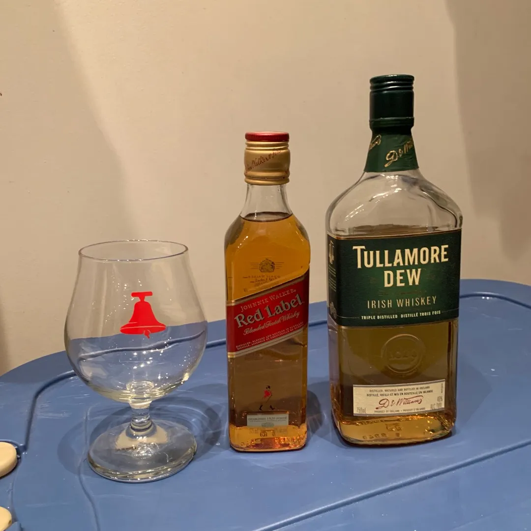 Whiskey - Tullamore Dew, Johnny Walker + Free Drinking Glass photo 1