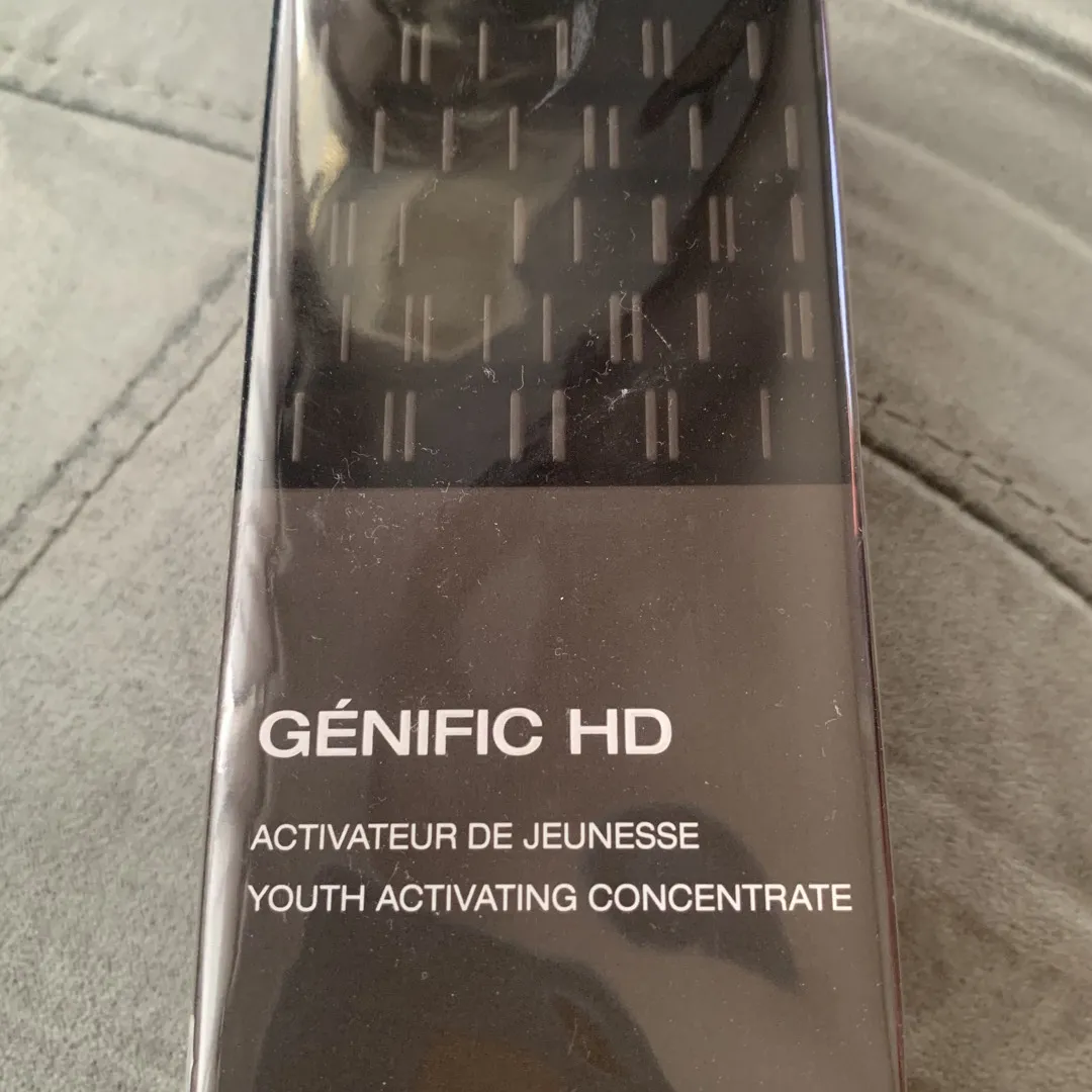 Lancôme Genific HD Men’s photo 1