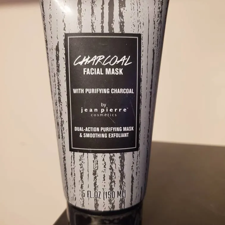 Men's Charcoal Face Mask photo 1