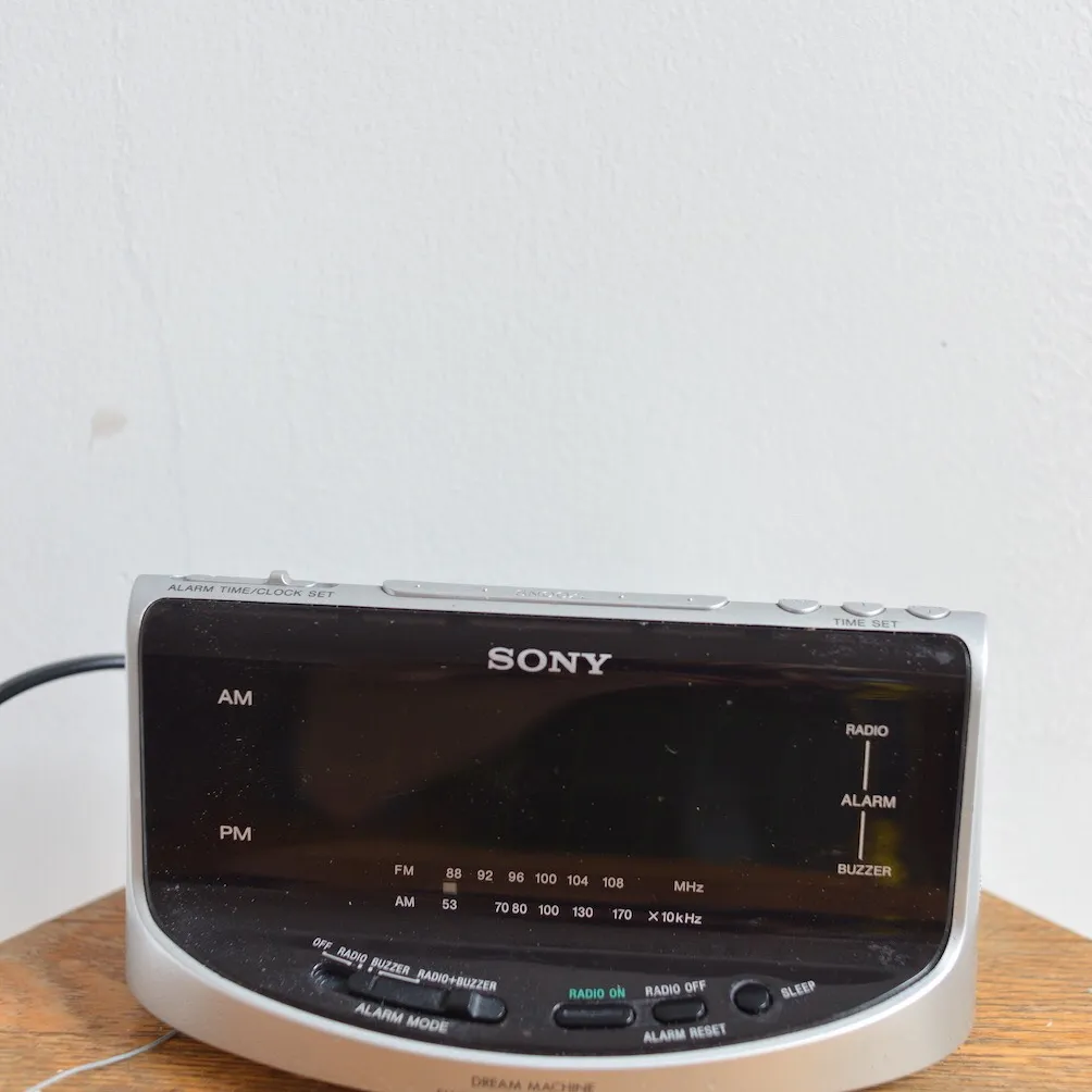 Sony Digital Alarm Clock photo 1