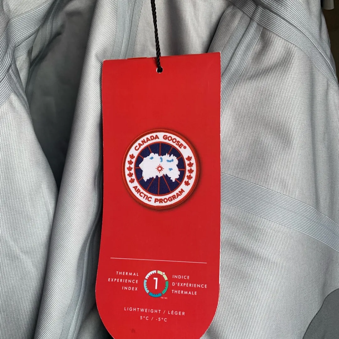 BRAND NEW Canada Goose Timber Shell photo 6