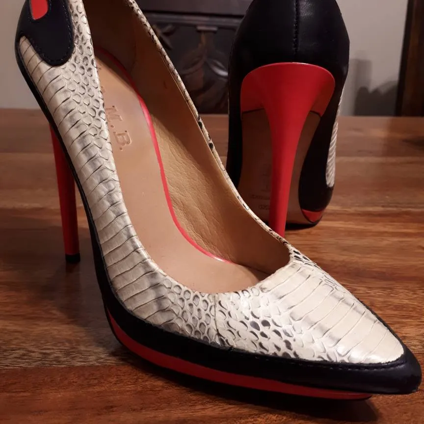 LAMB - brand new heels in 5.5 photo 1