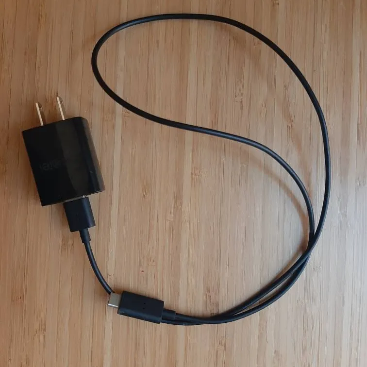 Alcatel Phone Charger photo 1