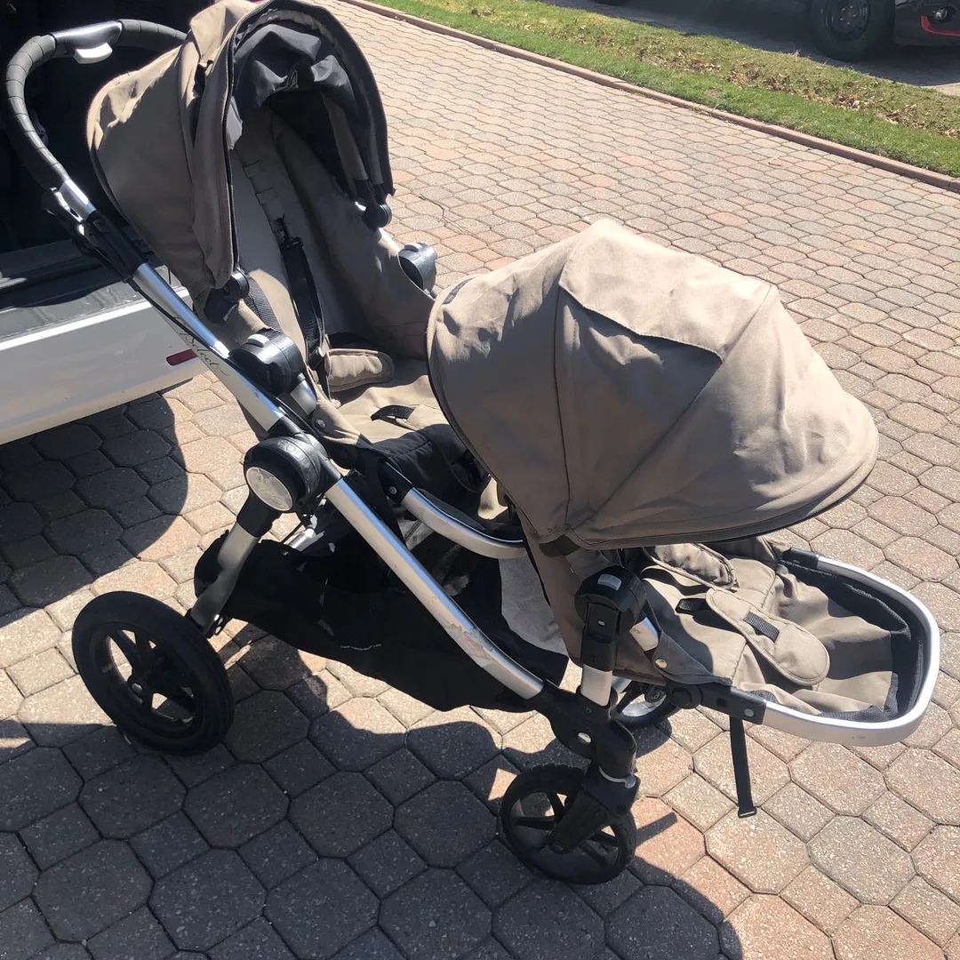 Baby Jogger City Select - Double Stroller  (used) photo 1