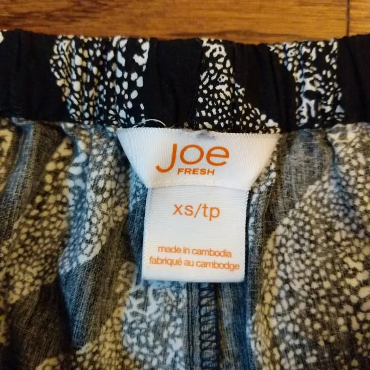 Cheetah cat Lounge/Pajama Pants, Joe Fresh, Size XS photo 3