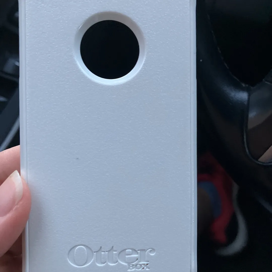 Free iPhone 5 Otterbox Case photo 1