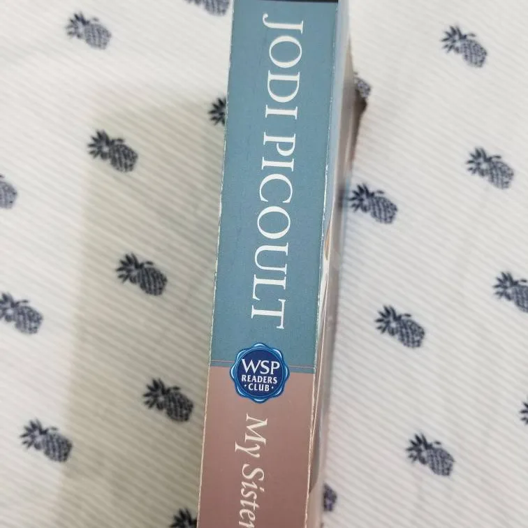 My Sister's Keeper by Jodi Picoult photo 3