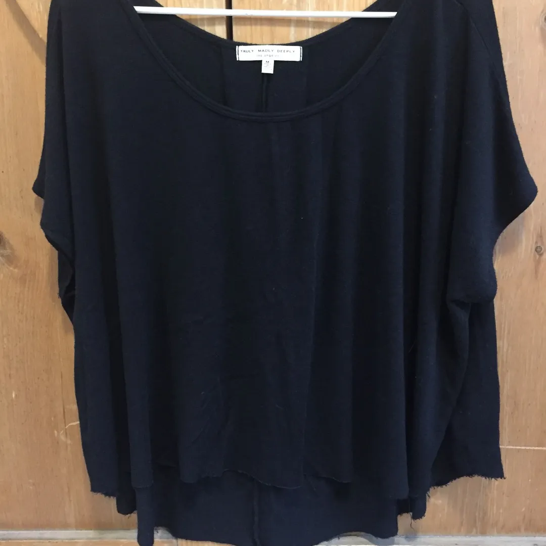 Black T Shirt Urban Outfitters photo 1
