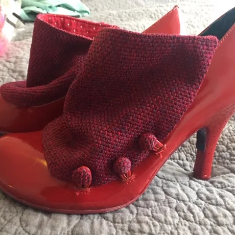 Fabulous Size 9 Red Irregular Choice Shoes photo 1