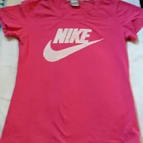 Pink Nike Workout Top photo 1