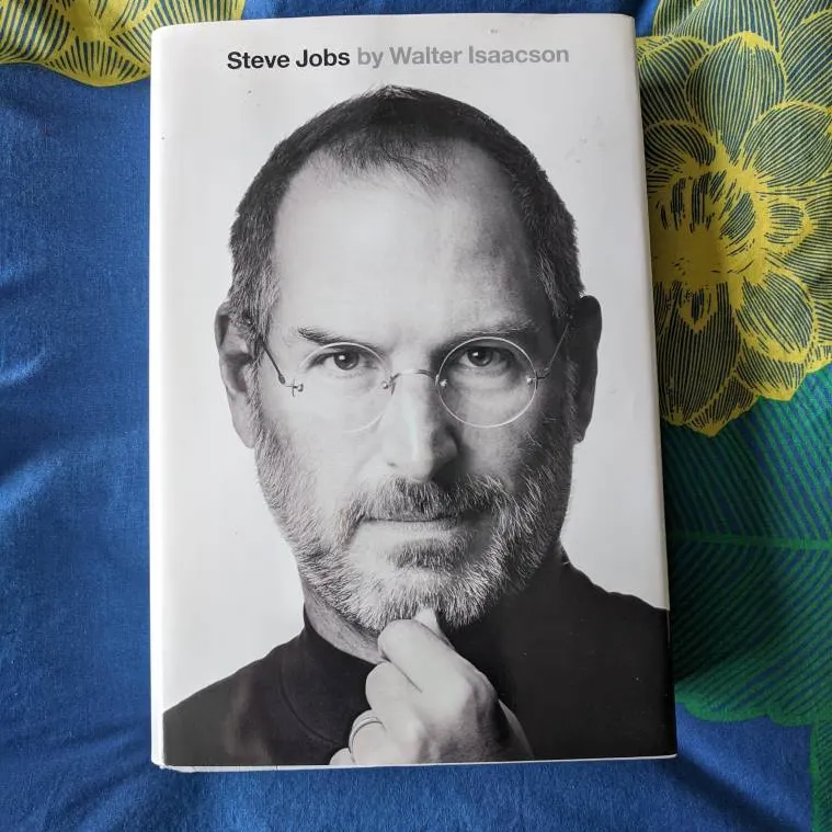 Steve Jobs biography photo 1