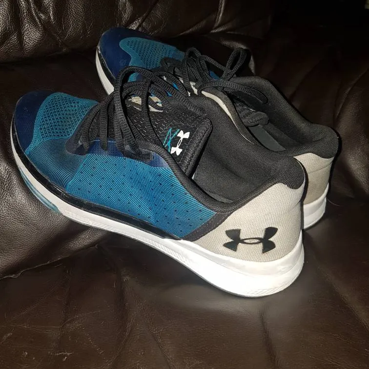Under Armour Size 10 photo 1