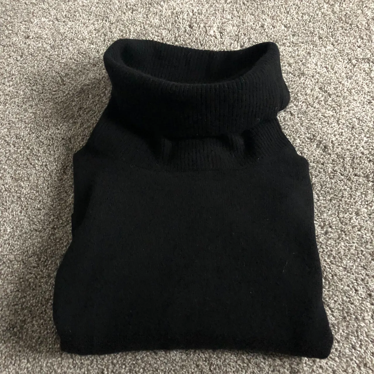 Uniqlo Black Cashmere Sweater / Turtleneck - M photo 3
