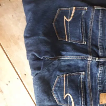 AE Jeans Size 6 photo 5