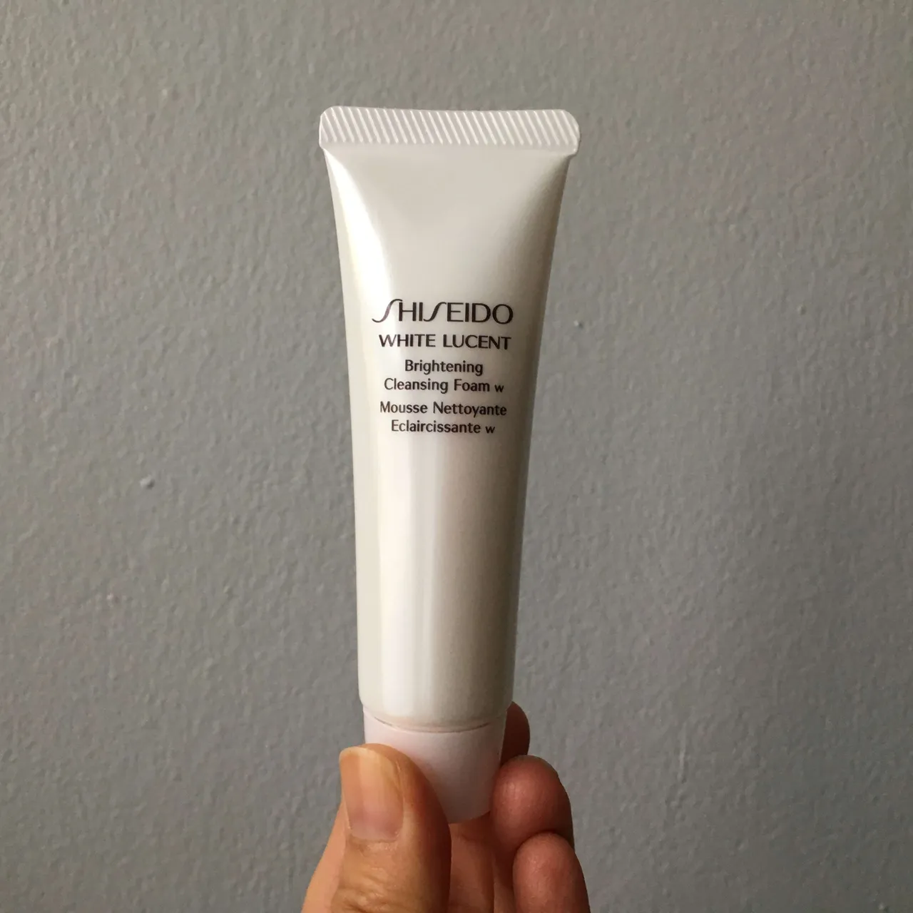 Shiseido White Lucent Brightening Cleansing Foam photo 1
